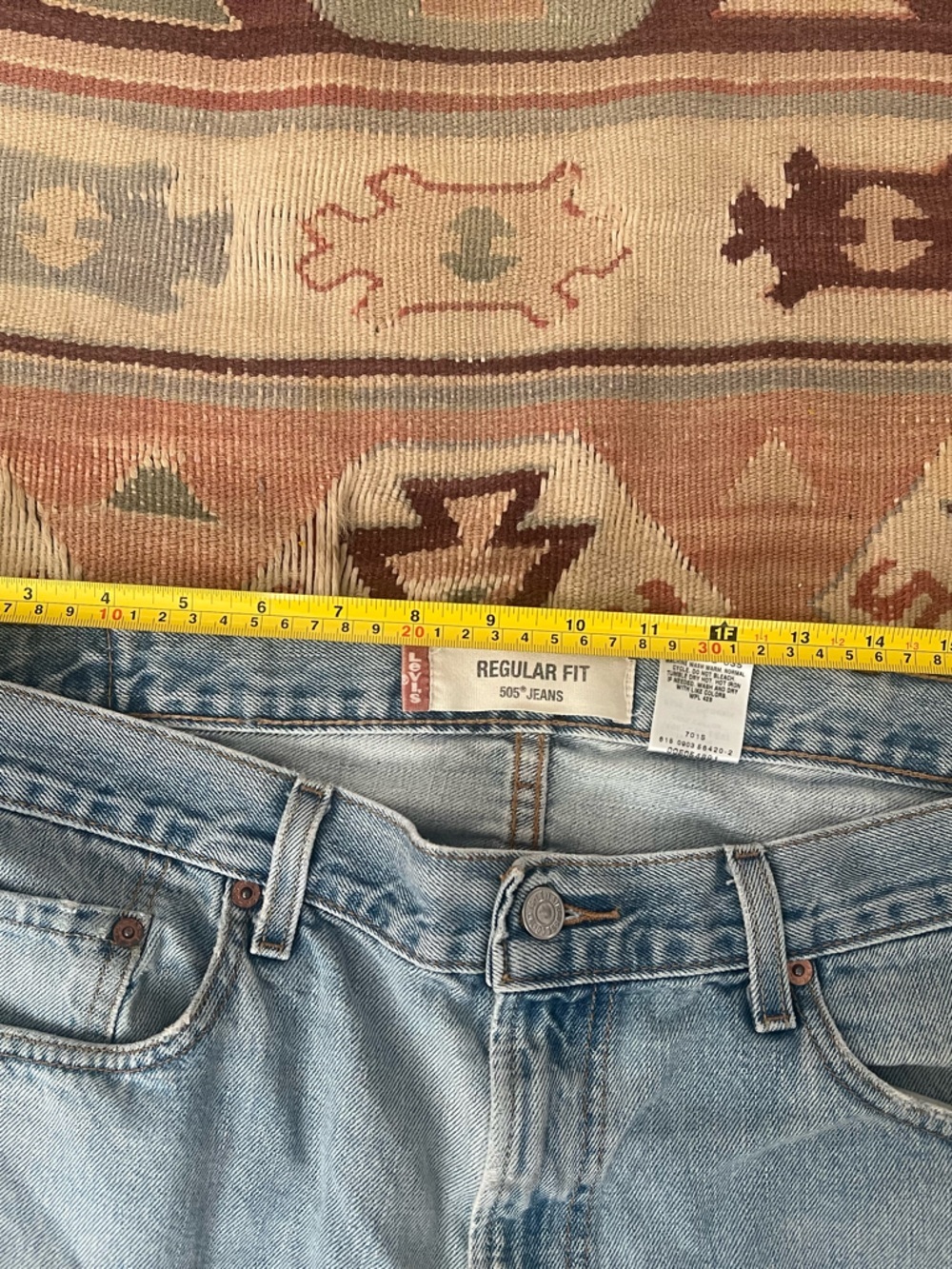 Vintage 505 Levi's Light Blue Relaxed Men’s Jeans - Straight Leg 38x26 - Picture 8 of 12